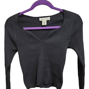 Black knit cropped top by Happily grey